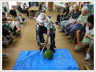 ひまわり神沢の森　介護